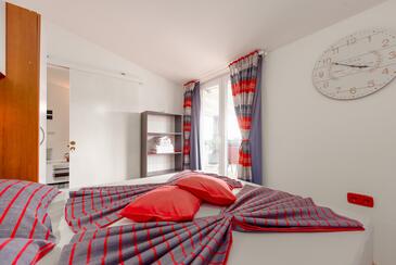 Appartamenti con parcheggio Puntadura - Crisizza - Vir - Pedinka, Puntadura - Vir - 18577