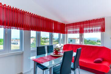 Apartmaji s parkingom Vir - Pedinka, Vir - 18577 Adriatic.hr