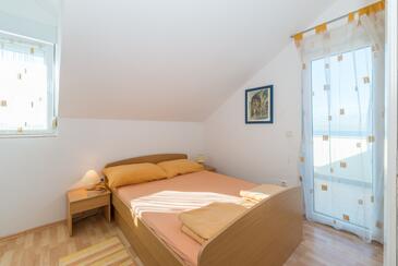 Apartments by the sea Vir - 18603