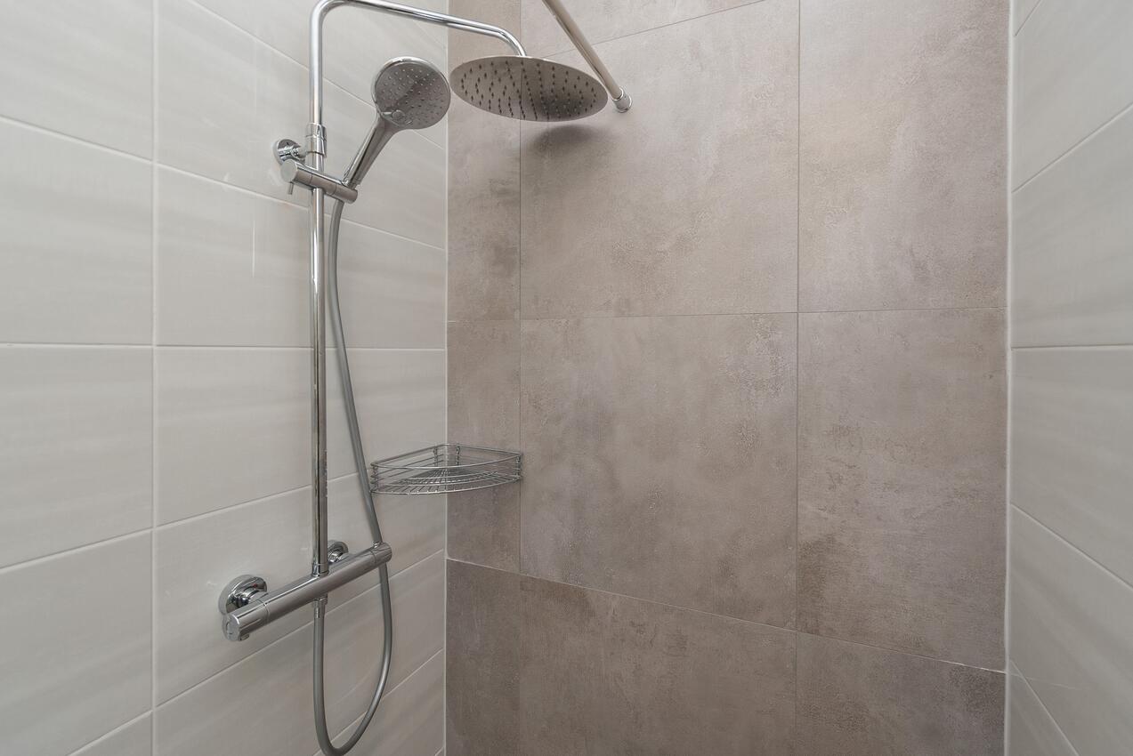 K-18616 - Cazare particulară - Vilă de lux cu piscină Vir