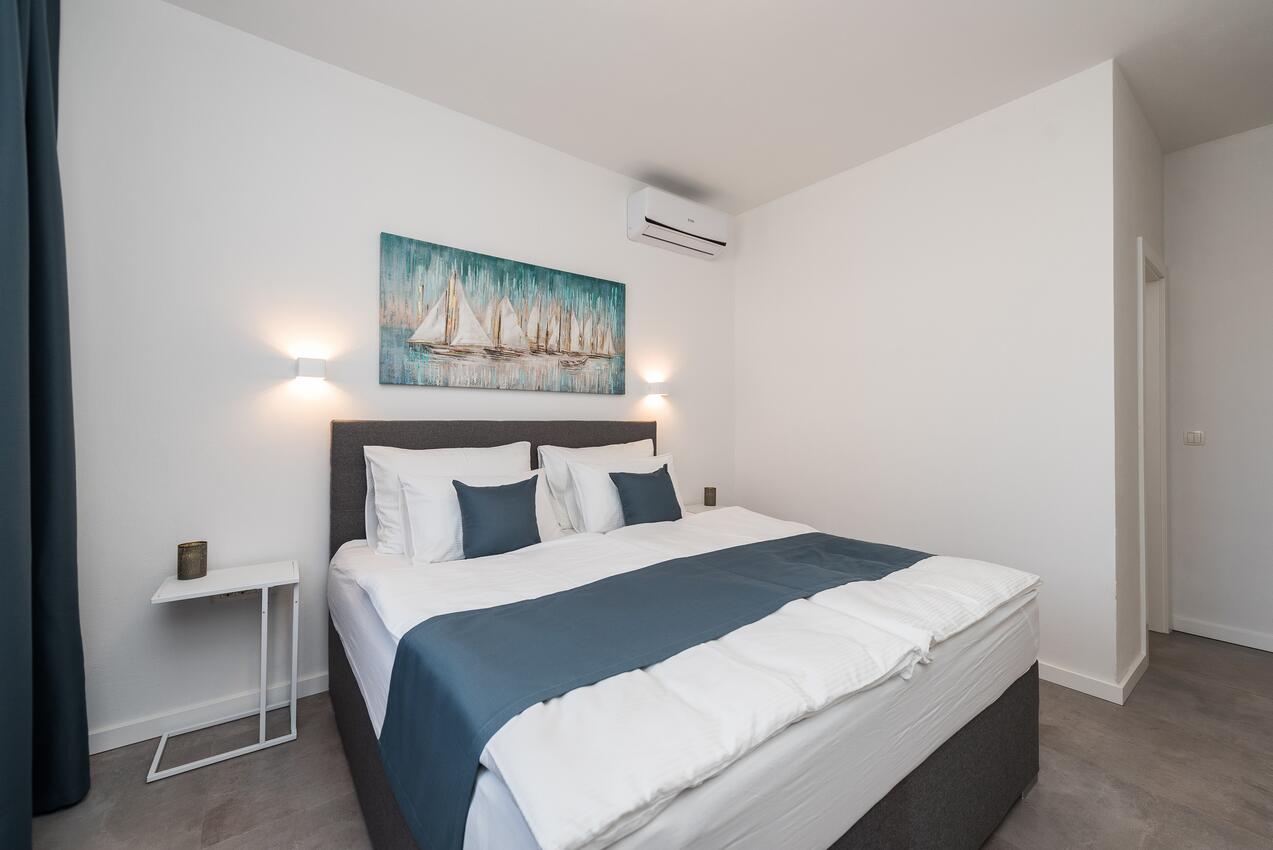 K-18616 - Cazare particulară - Vilă de lux cu piscină Vir