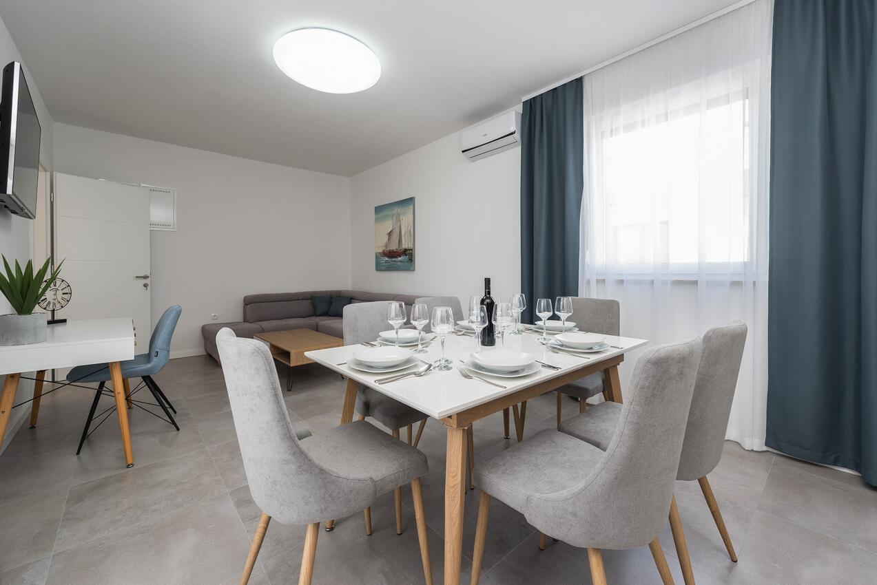 K-18616 - Cazare particulară - Vilă de lux cu piscină Vir