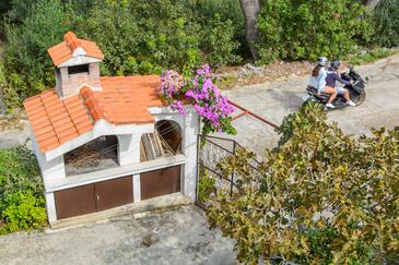 Apartments by the sea Arbanija, Čiovo - 18624