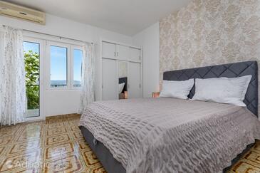 Apartments by the sea Lokva Rogoznica, Omiš - 18638