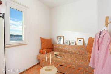 Apartments by the sea Seget Donji, Trogir - 18648