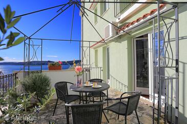 Apartments by the sea Seget Donji, Trogir - 18648