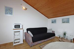 2-Zimmer-Ferienwohnung Supetarska Draga - Gonar, Rab (A-18650-d)