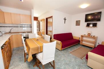 Apartments by the sea Sveti Petar (Biograd) - 18660
