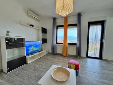 Two bedroom apartment Šilo, Krk (A-18667-a(