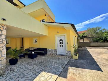 Apartamenty z parkingiem Polje, Krk - 18669