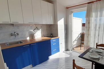 Apartments and rooms with parking space Kaštel Štafilić, Kaštela - 18673