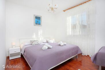 Apartments and rooms with parking space Kaštel Štafilić, Kaštela - 18673