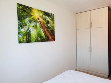 Apartmanok gyermekes családok részére Silo, Krk - 18685