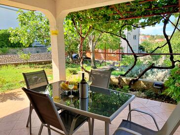 Lägenheter med parkering Silo, Krk - 18706 Adriatic.hr