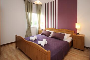 Apartmani s parkingom Baška, Krk - 18716