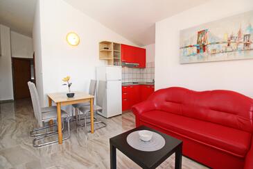Appartements avec parking Baska, Krk - 18716