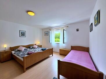 Apartments with parking space Šilo, Krk - 18728