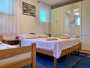 Apartmani s parkingom Šilo, Krk - 18729