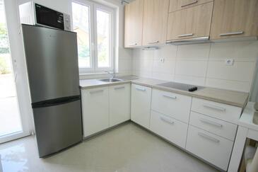 Apartmani s bazenom Baška, Krk - 18733