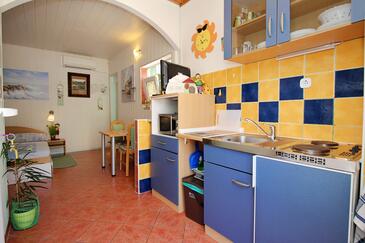 Apartmani s parkingom Šilo, Krk - 18735