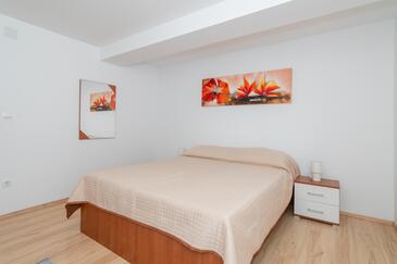 Apartmanok parkolóhellyel Mandre, Pag - 18748