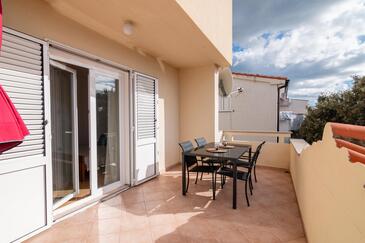 Apartments with parking space Mandre, Pag - 18748