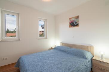 Leiligheter med parkering Mandre, Pag - 18748