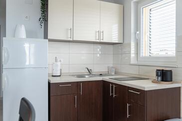 Ferienwohnungen mit Parkplatz Mandre, Pag - 18748