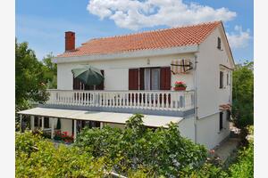 Apartments with parking space Šilo, Krk - 18752