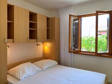 Appartamenti con parcheggio Silo, Veglia - Krk - 18770