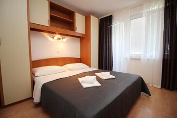 Appartementen aan zee Baska, Krk - 18775