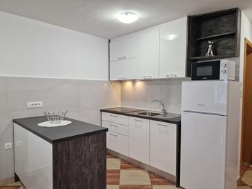 Apartmani uz more Baška, Krk - 18775