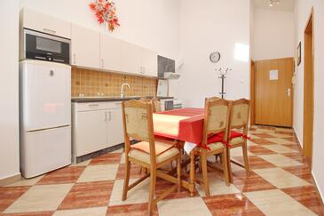 Apartmanok a tenger mellett Baska, Krk - 18778