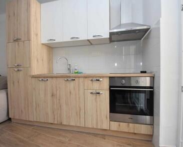 Apartments by the sea Murter - 18779