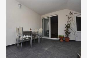 One bedroom apartment Murter (A-18779-a)
