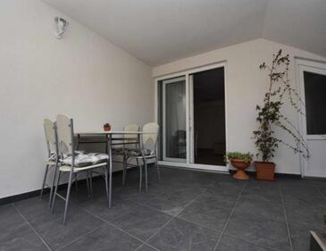 Apartments by the sea Murter - 18779