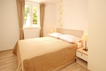 Appartements avec la piscine Baska, Krk - 18780