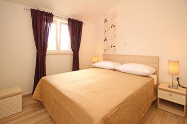 Apartments with swimming pool Baška, Krk - 18780