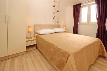 Apartments with swimming pool Baška, Krk - 18780