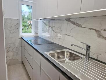 Appartamenti con parcheggio Baska, Veglia - Krk - 18793