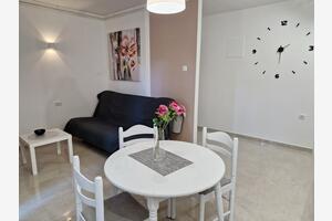 Egyszobás apartman Baska Egyszobás apartman Baska, Krk (A-18793-b)