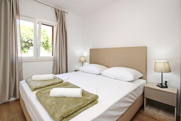 Апартаменты с парковкой Башка - Baška, Крк - Krk - 18793