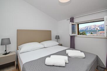 Апартаменты с парковкой Башка - Baška, Крк - Krk - 18793