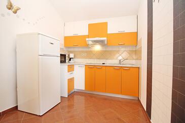 Apartamentos con parking Baska, Krk - 18794