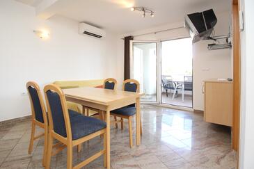 Apartamenty z parkingiem Baska, Krk - 18794