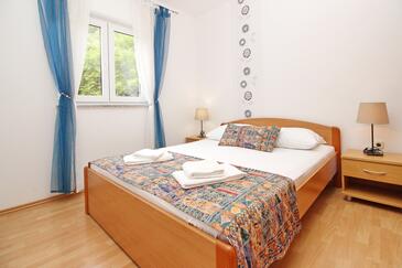 Appartamenti con parcheggio Baska, Veglia - Krk - 18804