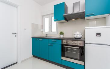 Appartamenti con parcheggio Baska, Veglia - Krk - 18808