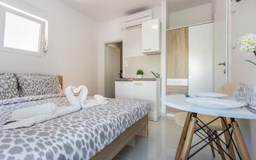 Apartmani s parkingom Baška, Krk - 18808