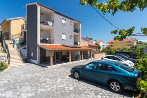 Apartmaji s parkingom Baška, Krk - 18808