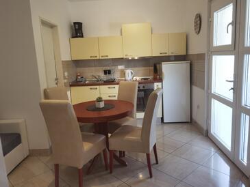 Apartmány s parkovištěm Sveti Filip i Jakov, Biograd - 18810